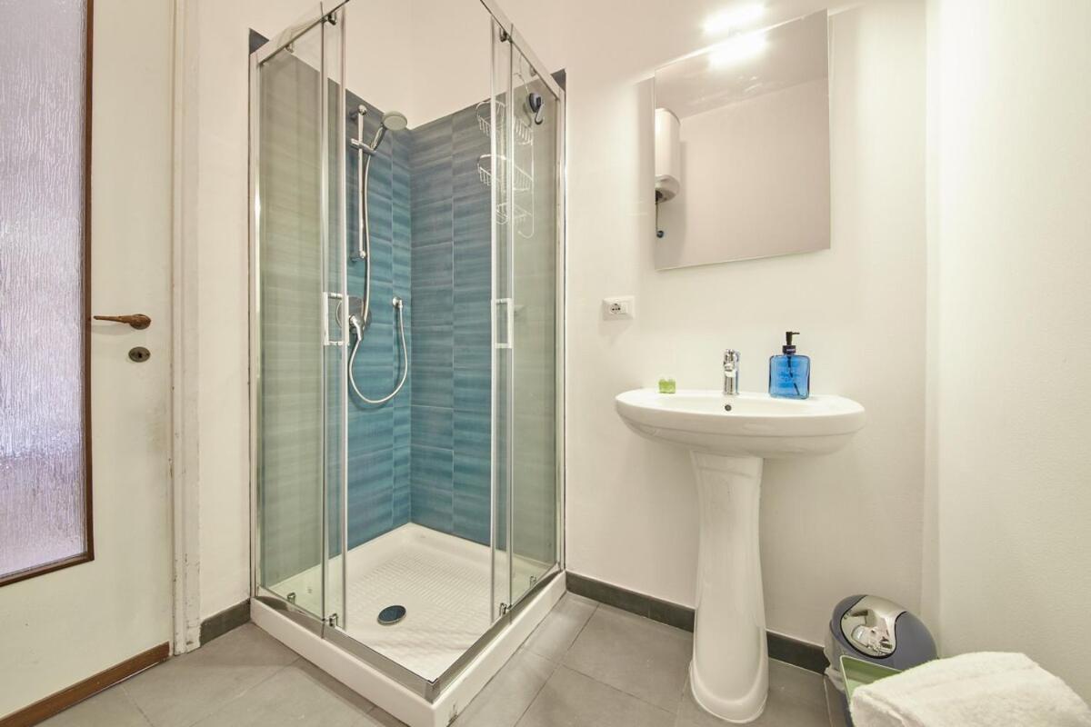 Affaccio Sul Naviglio - Spazioso Con 6 Posti Apartment *
